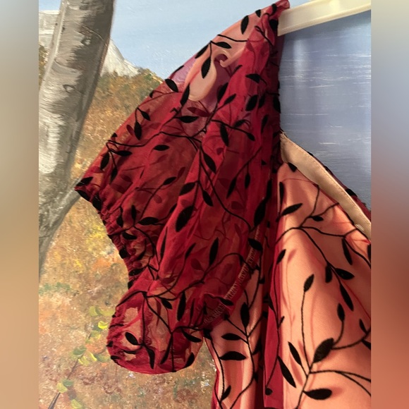 Ball gown red chiffon floor length - Picture 6 of 8